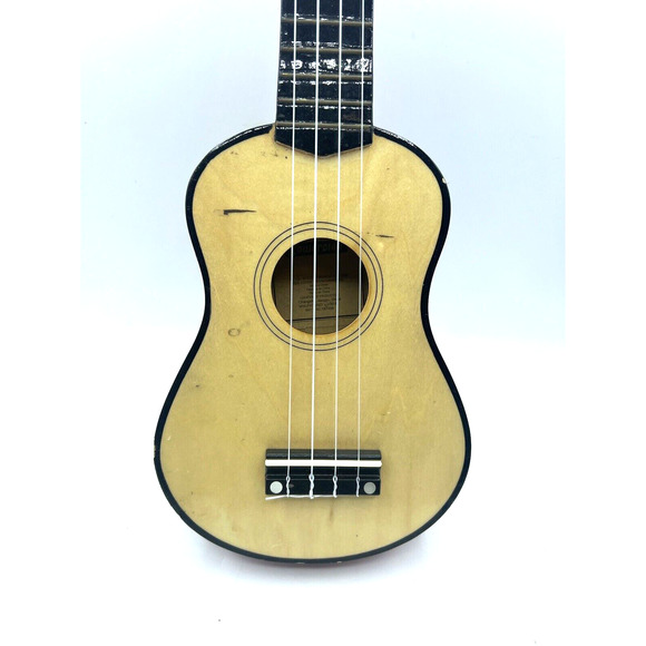 Power Play Child Size Acoustic Guitar - Size: 21 x 7 x 4 - Picture 5 of 9